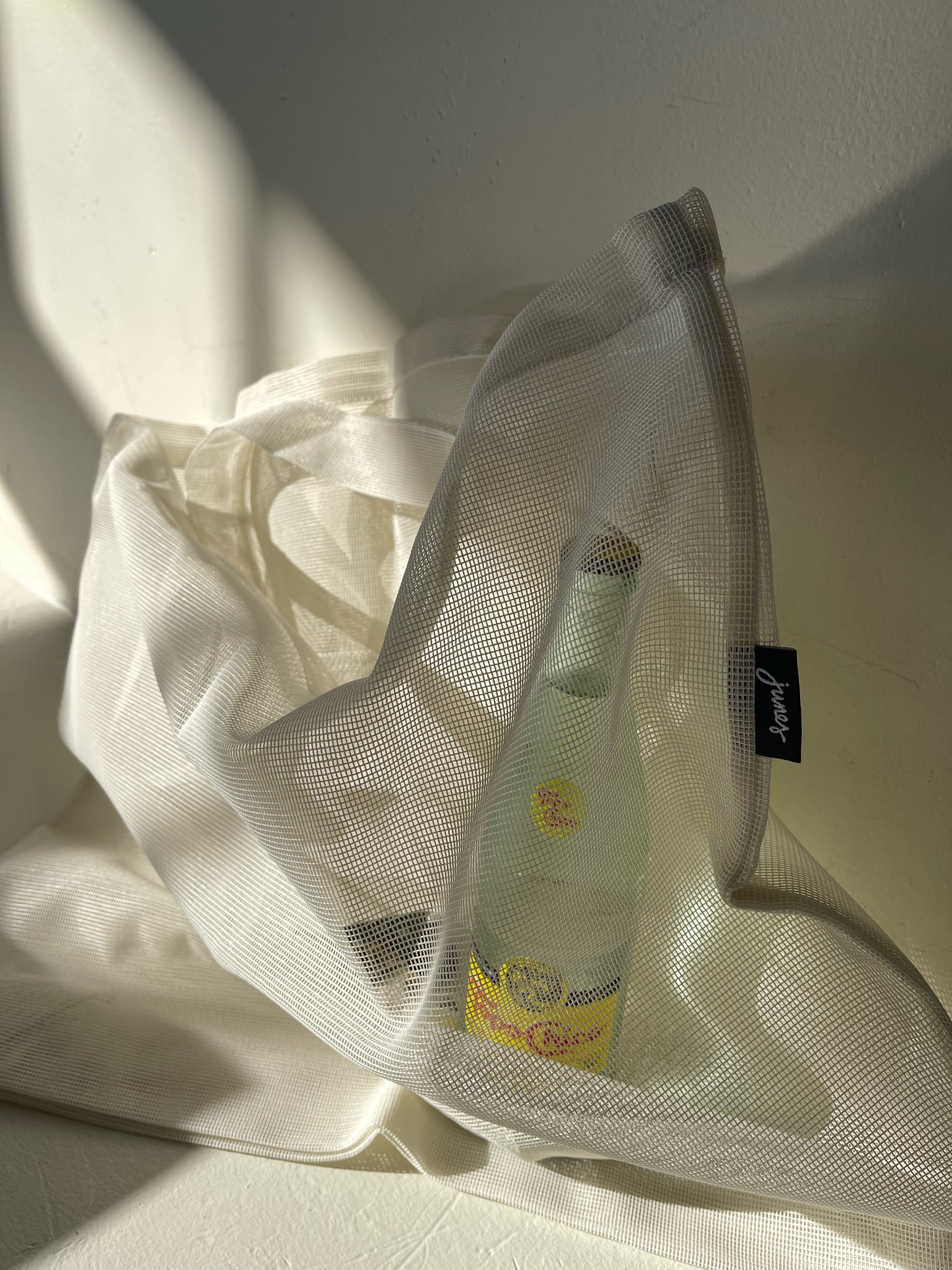 Junes - The Grande Tote